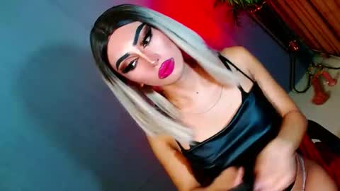 miss yasii online show from 4, 3, 2025