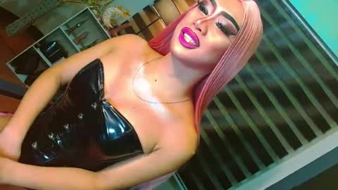miss yasii online show from 17, 7, 2026