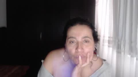 yasmin_love85 online show from 2, 12, 2024