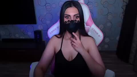 yasmina online show from 17, 7, 2026