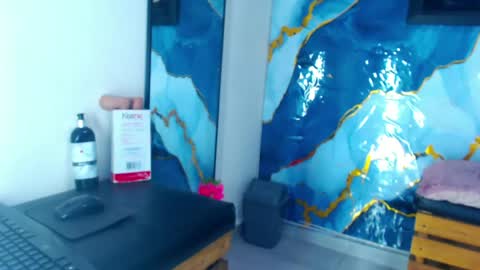Snapshot of yasmine_tapias chatting on 12, 7, 2026 Yasmine online show from 12, 7, 2026