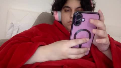 yasminebbyxx online show from 17, 3, 2026