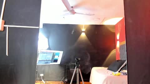 YAYA online show from 27, 3, 2026