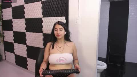 Yaya  online show from 3, 7, 2026