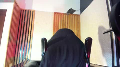 Yeidonn online show from 26, 6, 2026