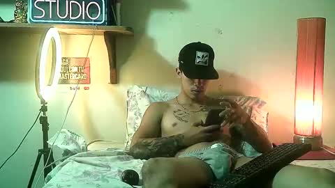 Snapshot of yeisoncastellanos1999 chatting on 28, 5, 2026 yeisoncastellanos1999 online show from 28, 5, 2026