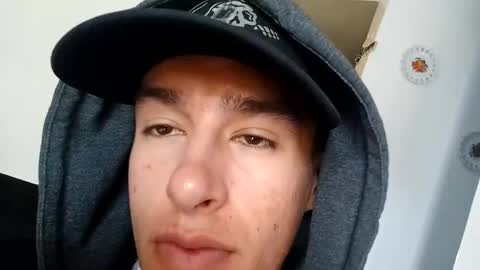 Snapshot of yeisongomezz chatting on 27, 2, 2025 yeisongomezz online show from 27, 2, 2025