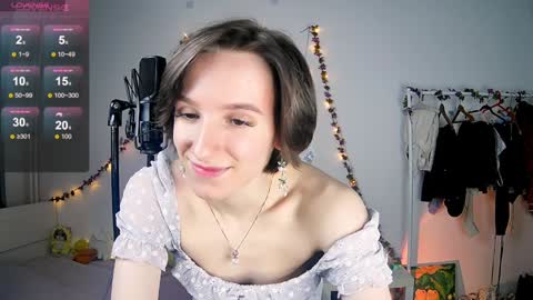 Snapshot of yellow_songbird chatting on 24, 1, 2025 Liya online show from 24, 1, 2025