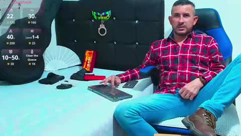 Yeol online show from 4, 11, 2025