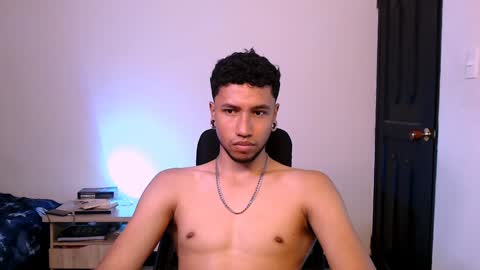 Yeff ind. model  online show from 17, 1, 2025