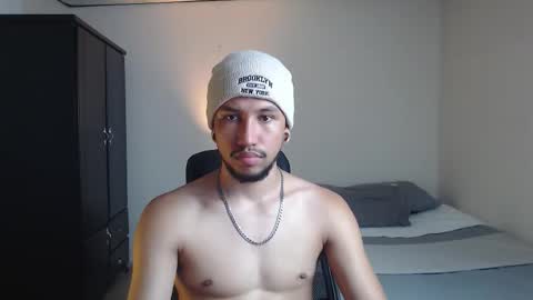 Yeff ind. model  online show from 28, 11, 2025