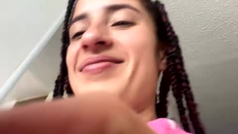 Snapshot of yesika177609 chatting on 30, 7, 2026 Yesika online show from 30, 7, 2026