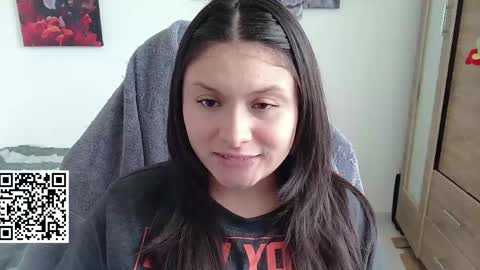 yessica_gomez01 online show from 17, 4, 2026