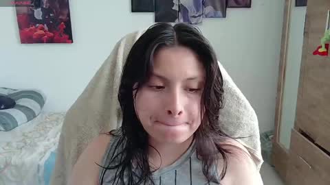 yessica_gomez01 online show from 31, 5, 2026