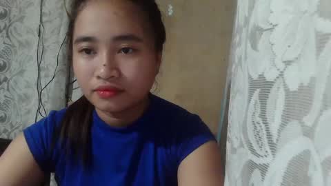 yhang_19 online show from 3, 12, 2024