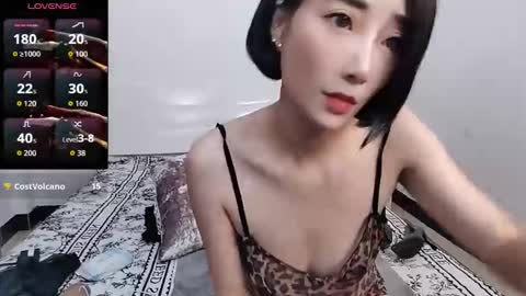 yiwa2025 online show from 1, 11, 2025