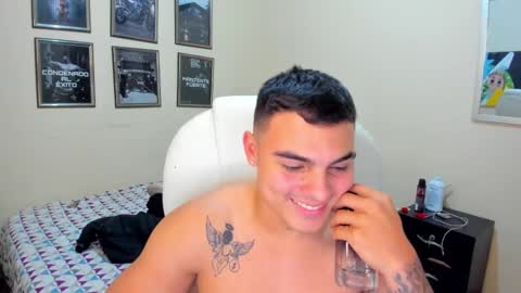 Snapshot of yker18 chatting on 17, 12, 2024 yker online show from 17, 12, 2024