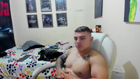 Snapshot of yker18 chatting on 2, 3, 2026 yker online show from 2, 3, 2026