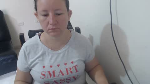 Snapshot of yohis_kiut25 chatting on 18, 2, 2025 yohis online show from 18, 2, 2025