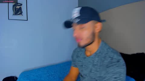 Snapshot of yoi_olimpo chatting on 4, 12, 2024 Yoi Olimpo online show from 4, 12, 2024