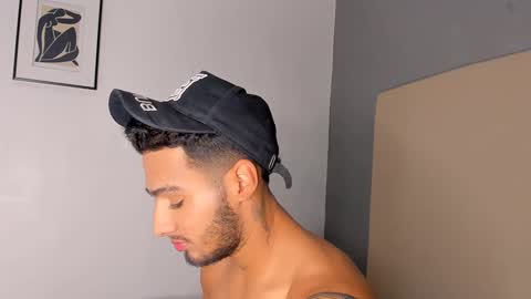 Snapshot of yoi_olimpo chatting on 7, 12, 2024 Yoi Olimpo online show from 7, 12, 2024