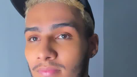 Snapshot of yoi_olimpo chatting on 18, 12, 2024 Yoi Olimpo online show from 18, 12, 2024