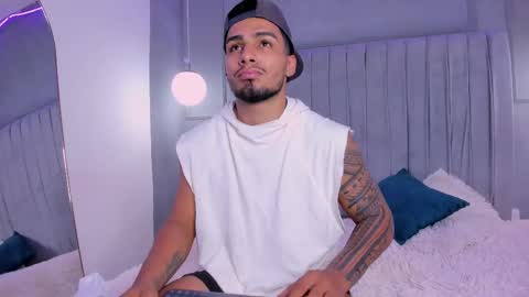 Snapshot of yoi_olimpo chatting on 20, 2, 2025 Yoi Olimpo online show from 20, 2, 2025