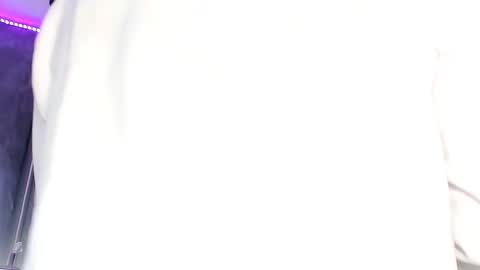 Snapshot of yoi_olimpo chatting on 25, 2, 2025 Yoi Olimpo online show from 25, 2, 2025