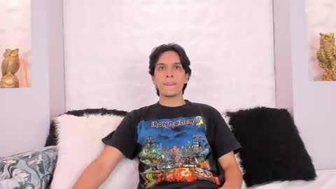 Snapshot of yoiirchi chatting on 18, 4, 2026 Yoiirchi online show from 18, 4, 2026