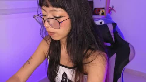 Yommi Winx online show from 4, 4, 2026