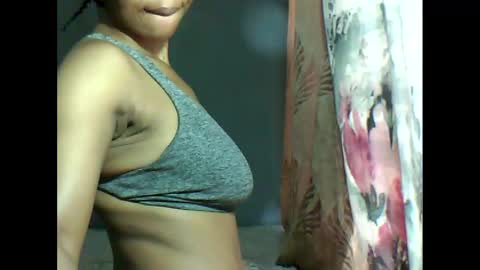 amazingkellyxx online show from 22, 2, 2025