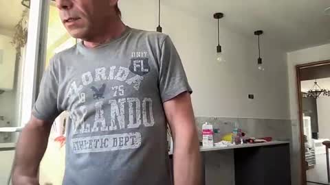 yosep127080 online show from 11, 6, 2026