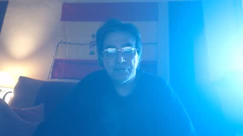 yosep online show from 17, 11, 2025