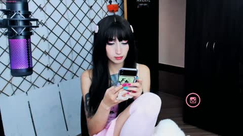 Snapshot of yoshino_san chatting on 11, 1, 2025 you can call me Andy or  yoshi  3 online show from 11, 1, 2025