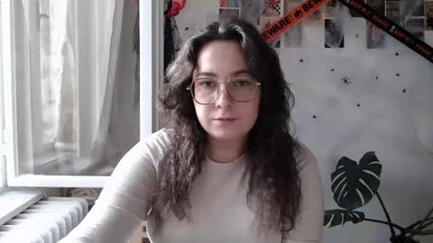 Snapshot of you_aurora chatting on 28, 9, 2025 Aurora online show from 28, 9, 2025