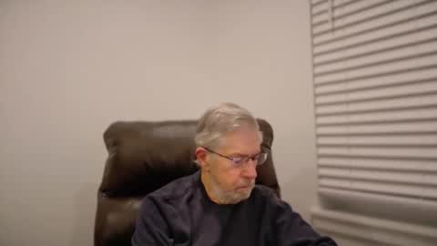 Colorado Guy Straight online show from 4, 11, 2025