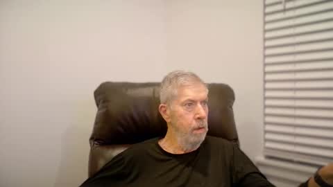 Colorado Guy Straight online show from 27, 11, 2025