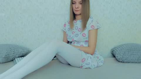 Lily online show from 13, 1, 2025