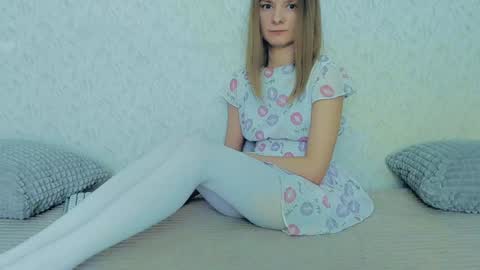 Lily online show from 20, 1, 2025