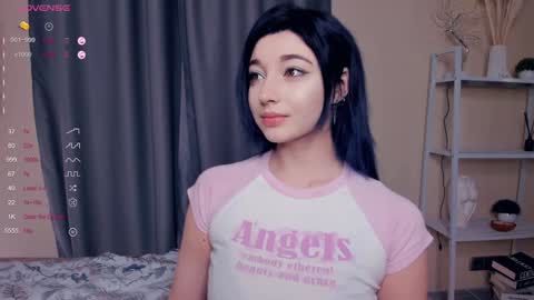 Snapshot of your_desssert chatting on 4, 2, 2025 Lina online show from 4, 2, 2025