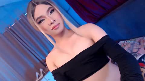 Snapshot of your_dimplecummer chatting on 14, 9, 2025 CALL ME DIMPLE STAR xx online show from 14, 9, 2025