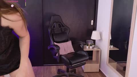 Snapshot of your_dream1217 chatting on 7, 2, 2026 Valery online show from 7, 2, 2026