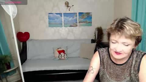 Snapshot of your_fox10 chatting on 7, 11, 2025 your_fox10 online show from 7, 11, 2025