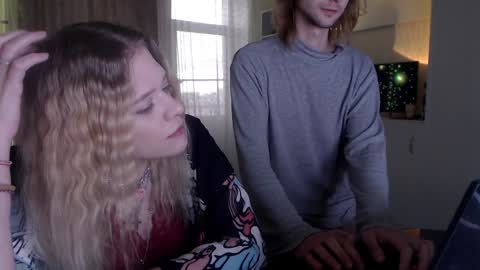 Snapshot of your_horny_friends chatting on 30, 12, 2024 Your Horny Friends online show from 30, 12, 2024