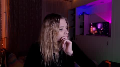 Snapshot of your_horny_friends chatting on 24, 1, 2025 Your Horny Friends online show from 24, 1, 2025