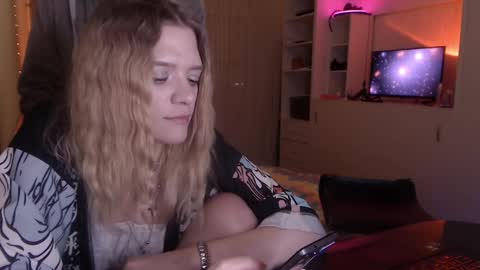 Snapshot of your_horny_friends chatting on 5, 2, 2025 Your Horny Friends online show from 5, 2, 2025