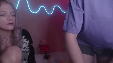 Snapshot of your_horny_friends chatting on 22, 2, 2025 Your Horny Friends online show from 22, 2, 2025