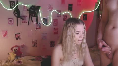 Snapshot of your_horny_friends chatting on 18, 10, 2025 Your Horny Friends online show from 18, 10, 2025