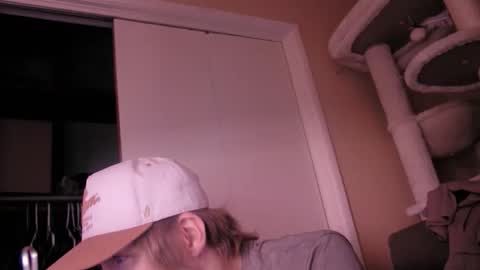 Snapshot of your_king_of_hearts chatting on 31, 5, 2026 Sophiestar online show from 31, 5, 2026