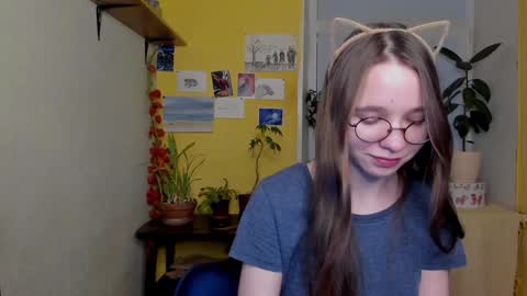 Snapshot of your_leslie chatting on 28, 12, 2024 Leslie online show from 28, 12, 2024